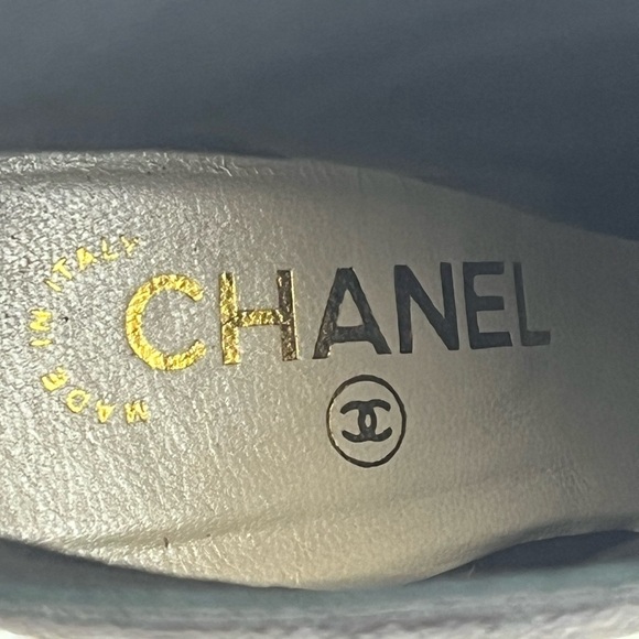 CHANEL Pearl Ankle Boots Black Leather EU 38 US 8 - Picture 9 of 16